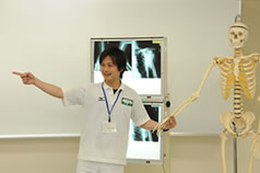 柔道整復体験授業