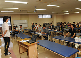 会場の6階実技室