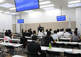 教務部長ご挨拶