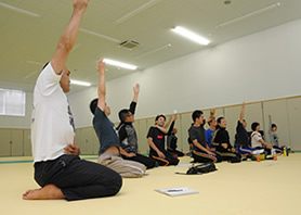 リーチ動作の確認をしているところです