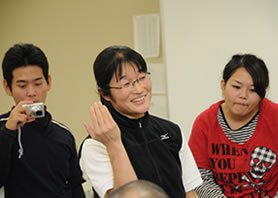 鍼灸学科教員でアスレティクトレーナーの松下先生