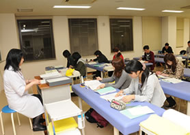 アロマコーディネーター資格取得講座も開催中
