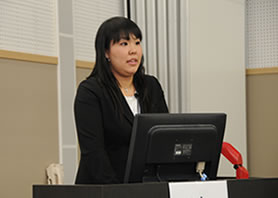 2010年度卒業の嵯峨山さんの発表