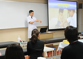 「はり師・きゅう師の仕事とは」櫛引先生