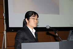 松下先生によるシンポジウム「様々な立場でのトレーナー」