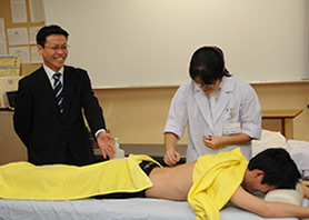 清水先生の絶妙トークをまじえて