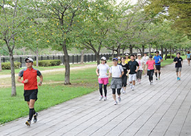 少しずつ距離を伸ばしながらランニングします