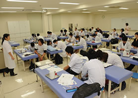 技術を深めたい卒業生の参加者がほとんど