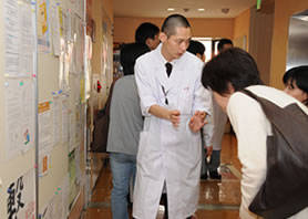 土日のセミナーを学生が紹介