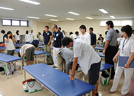 スポーツ講座～効果的なストレッチを学ぼう～