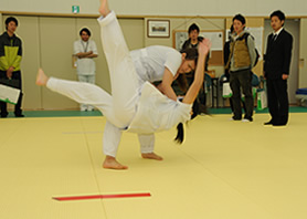 アネックス校舎では柔道場を見学できます