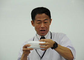 南方先生によるデモンストレーション