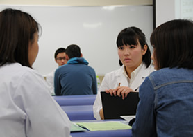 在校生に何でも聞ける個別相談