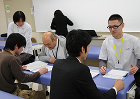 在校生に何でも聞ける個別相談
